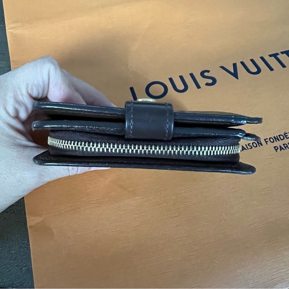 Louis Vuitton Square Compact Zippy Wallet   in Brown Damier Ebene - Picture 4 of 13